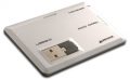 名刺入れにピッタリ収納、ビジネスマンの必需品。カード型USB2.0フラッシュメモリ「ピコ・カード」新発売！