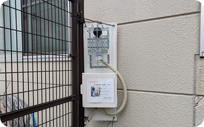 暑さ指数-WBGT-計測機器設置場所の例市役所外の画像